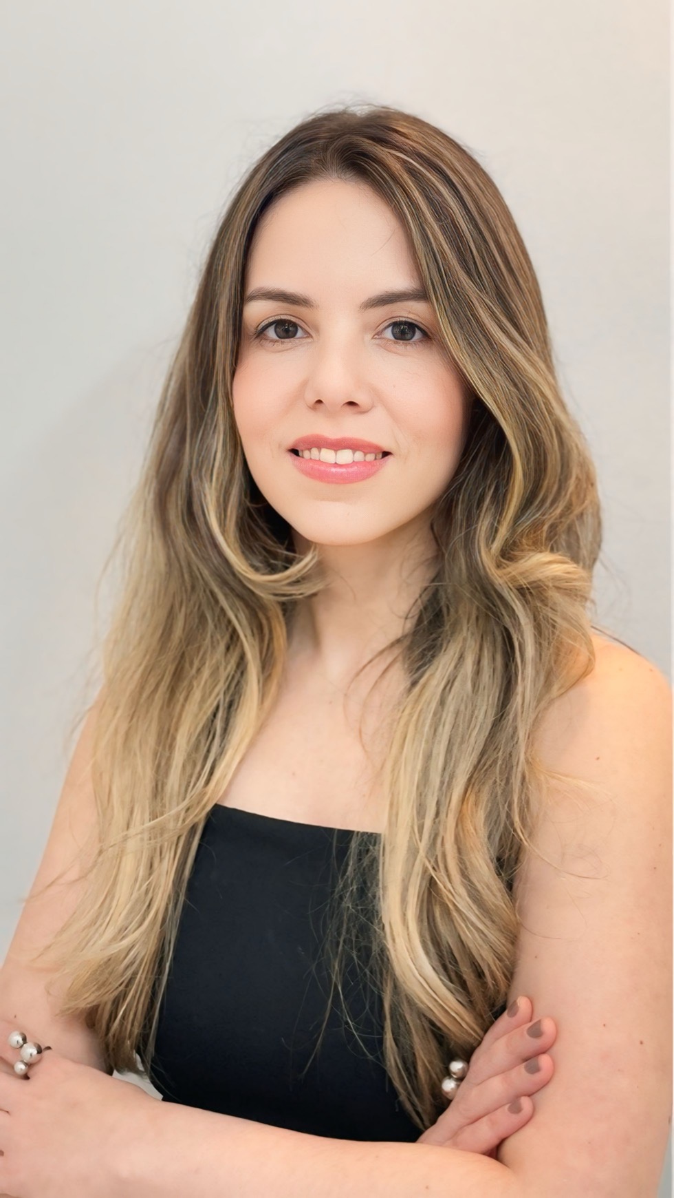 Dra. Letícia Rautha Dermatologia CRM: 204442